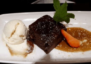 STICKY TOFFEE PUDDING (V) (GF)